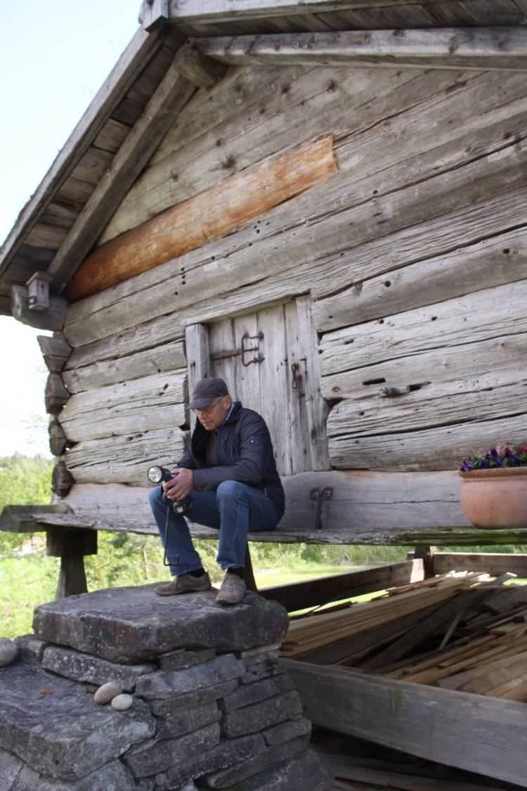 Referat fra Historielagets tur til Ole G. Fjærbu